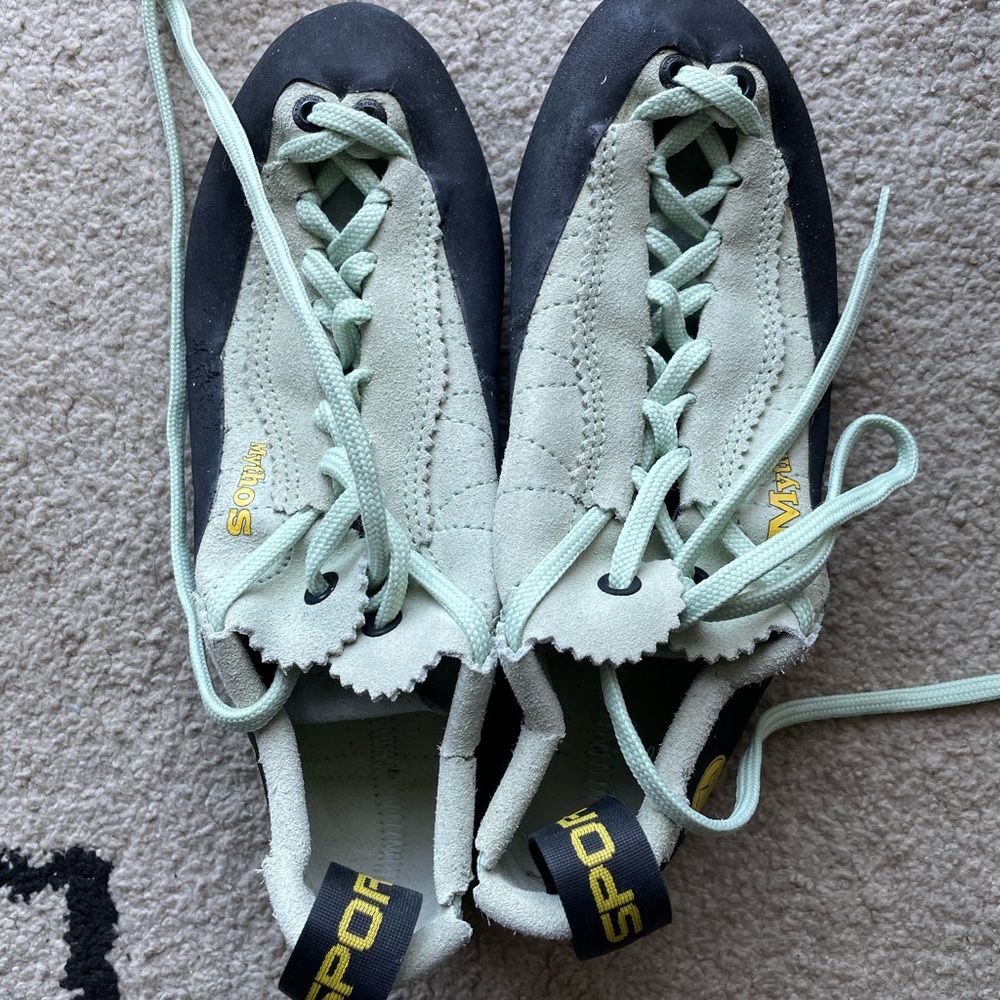 LA Sportiva Rock Climbing Shoes - Seafoam Green